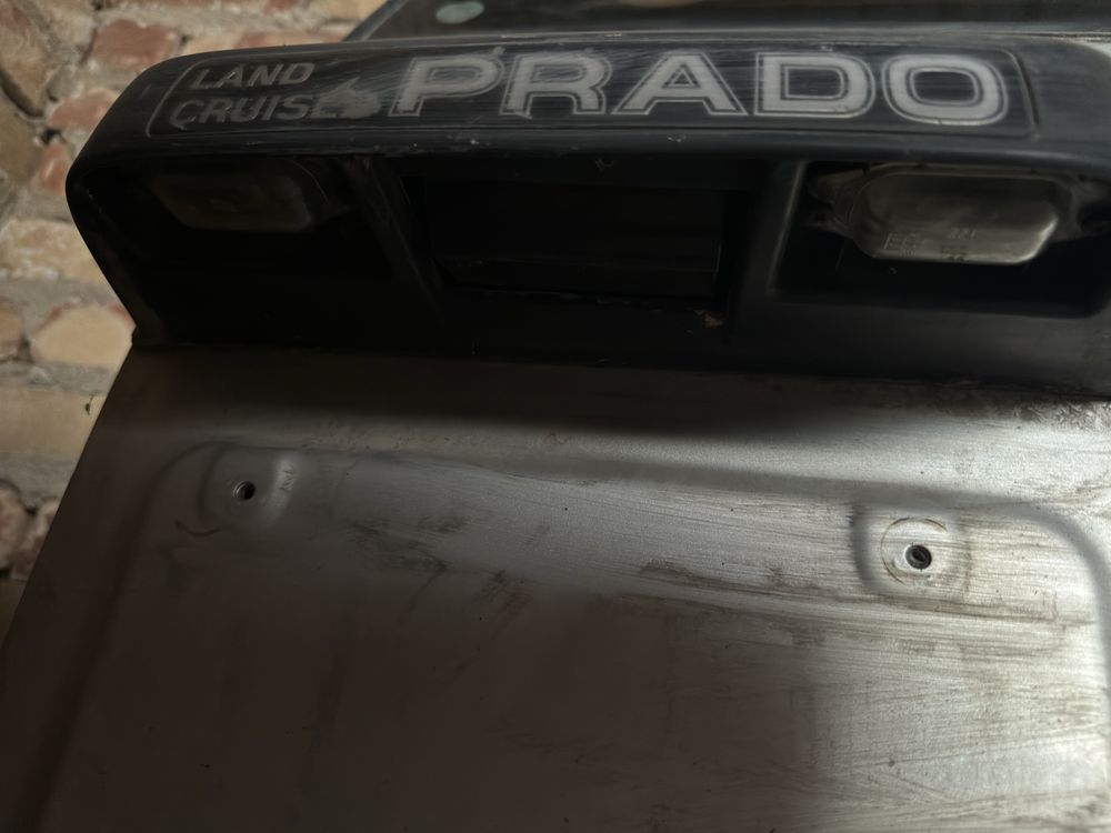 Крышка багажника toyota prado прадо 95