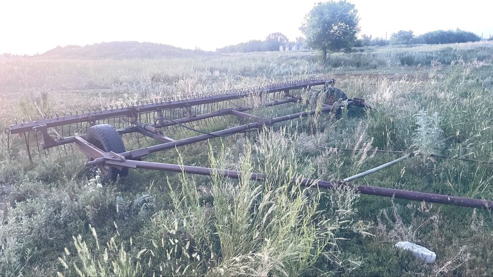 Продам косилку двухбруска, грабли