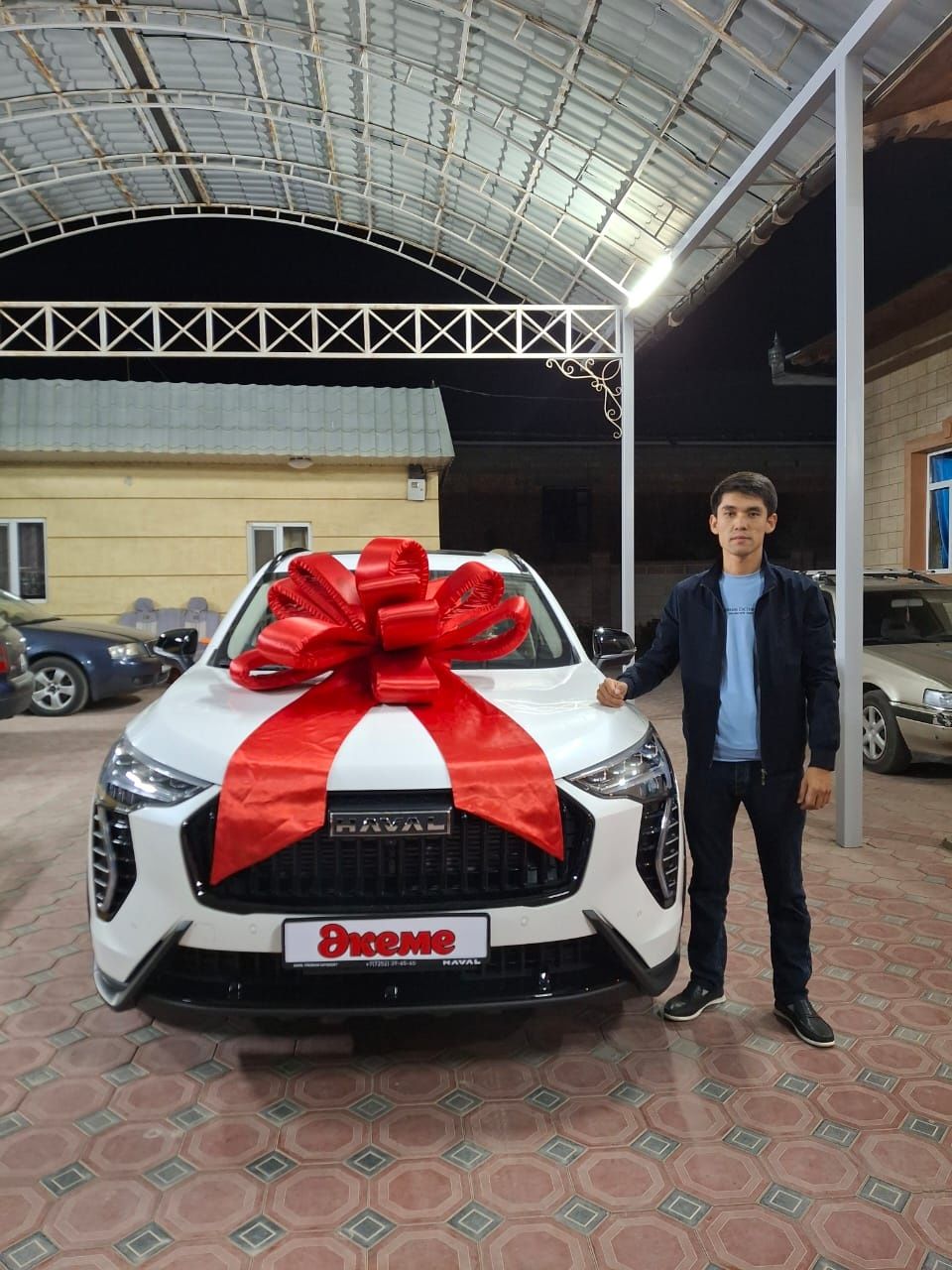 Авто бантик Шымкент Сарыагаш Бантик для авто машина красная дорожка