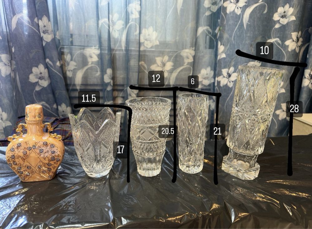 Продам советский столовый сервиз+кофейный,чайный
