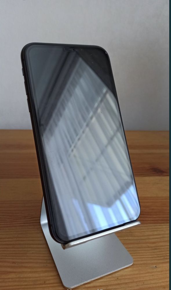 Apple IPhone 11 black