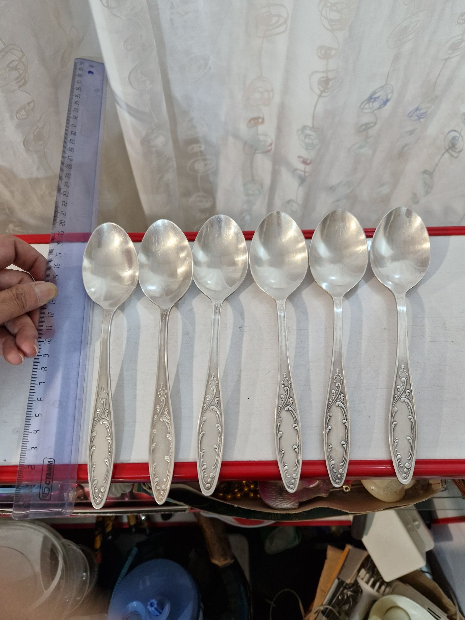 Продам столовые предметы
