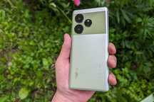 Срочно продам Realmi gt6