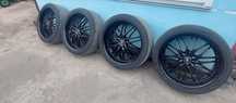 Комплект шикарных дисков 5×130 R22 Гелик