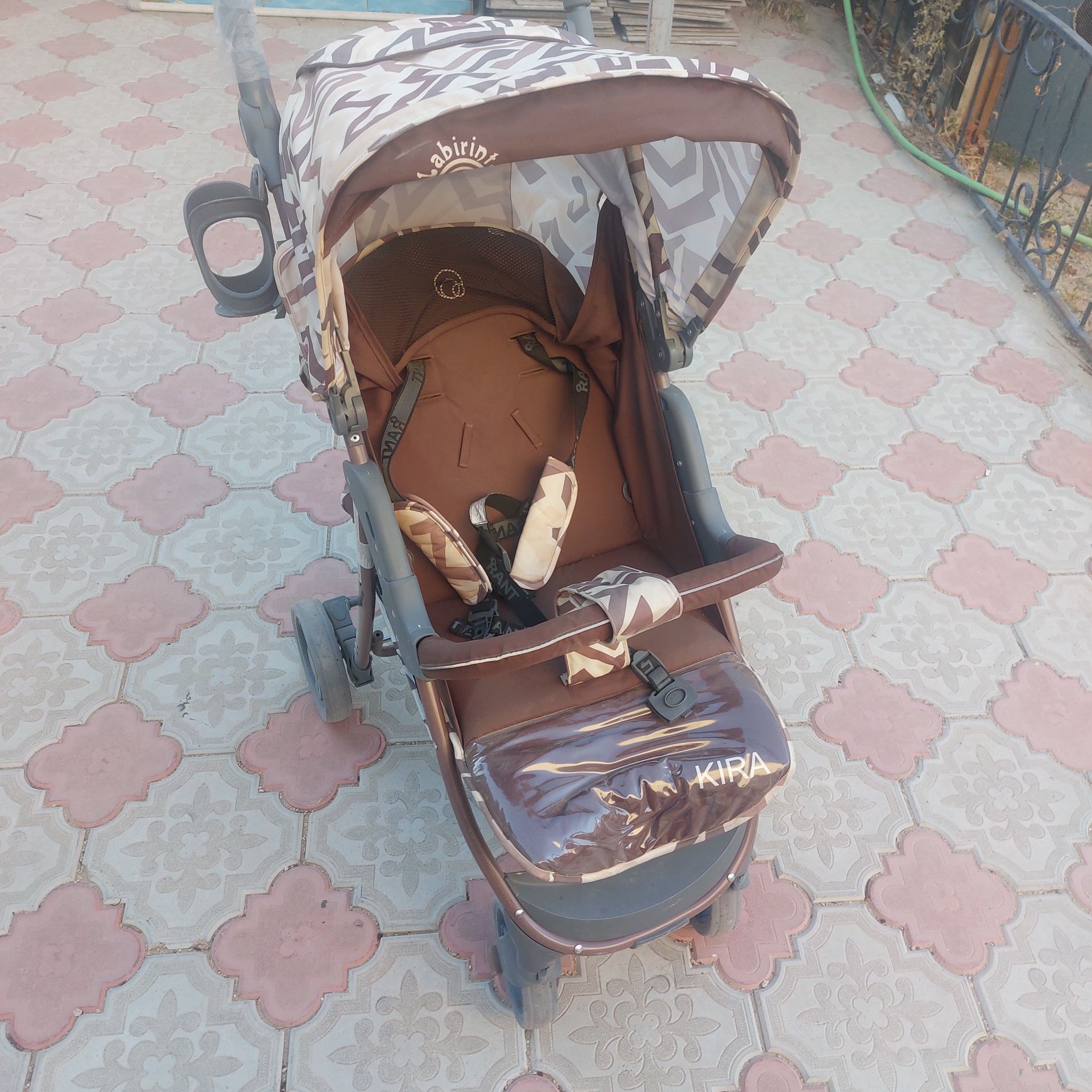 Продам коляску в хорошем состояний