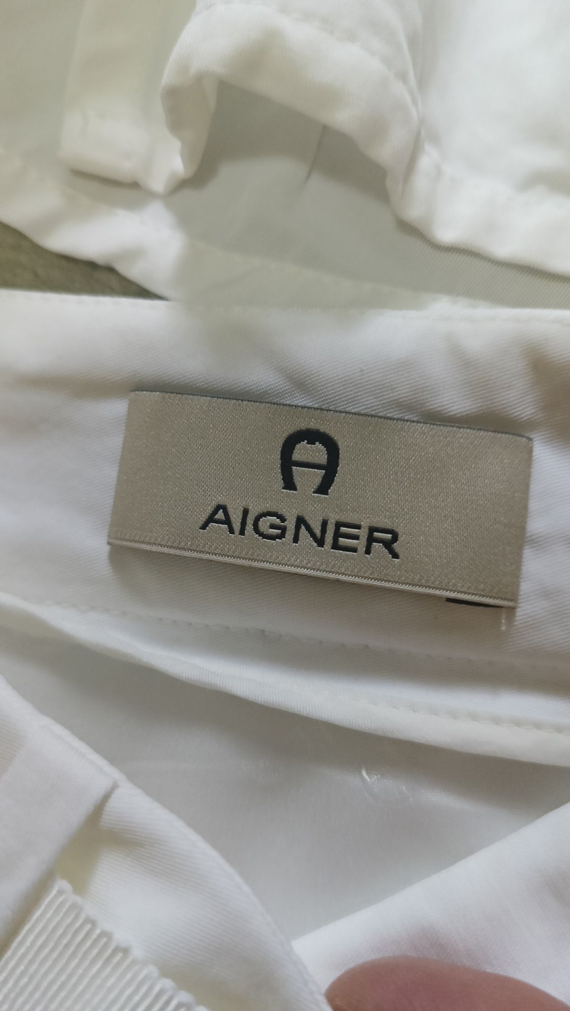 Разгружаю гардероб женский костюм тройка жакет юбкабрюки Aigner Италия