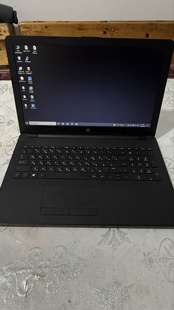 Ноутбук HP 64 Notebook