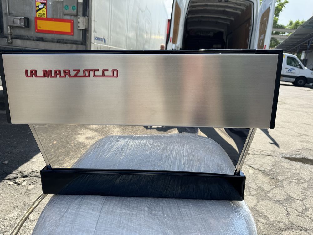 Кофемашина La Marzocco Linea, Ламарзоко Линеа