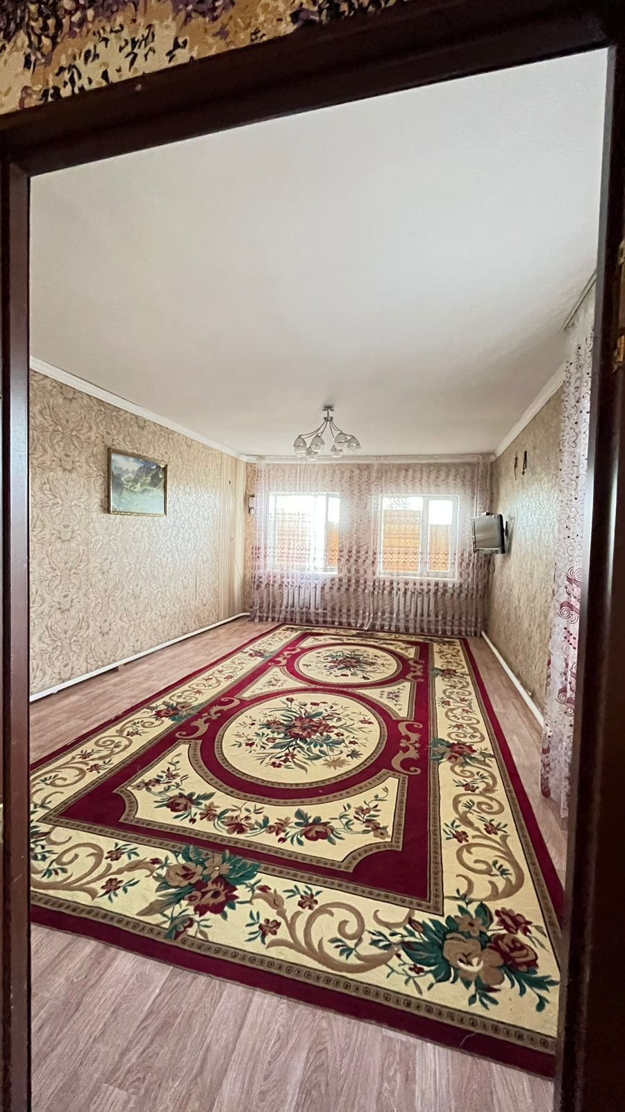 Үй сатылады  8миллионга