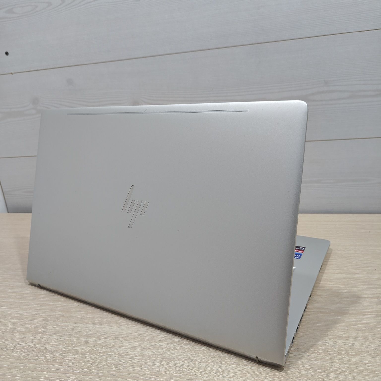 Большой бизнес игровой ноутбук HP