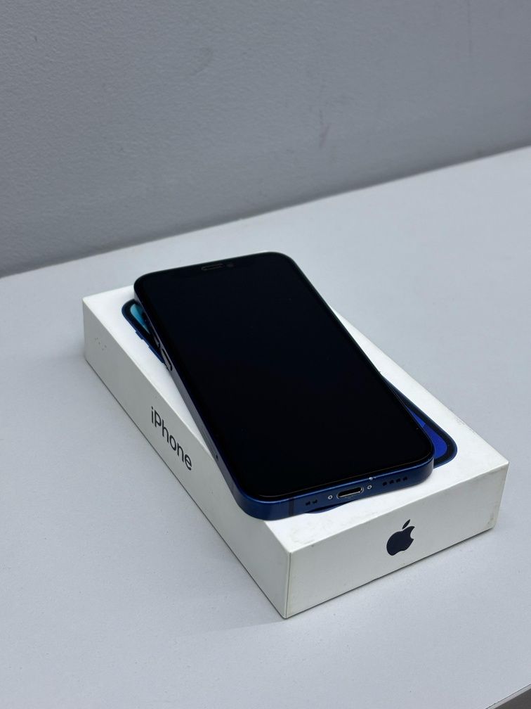 IPhone 12 mini 12гб. В отличном состоянии. Цвет синий.