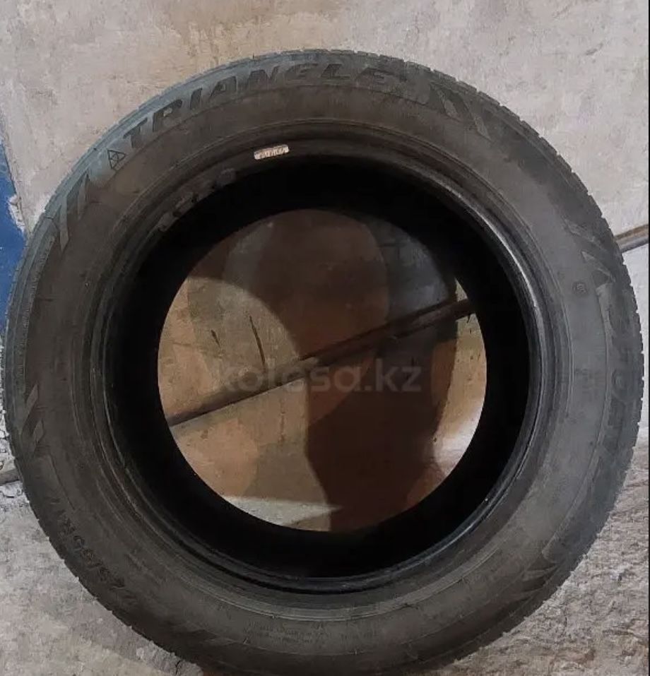 Продам летнюю резину комплект, размер 225/55 R17