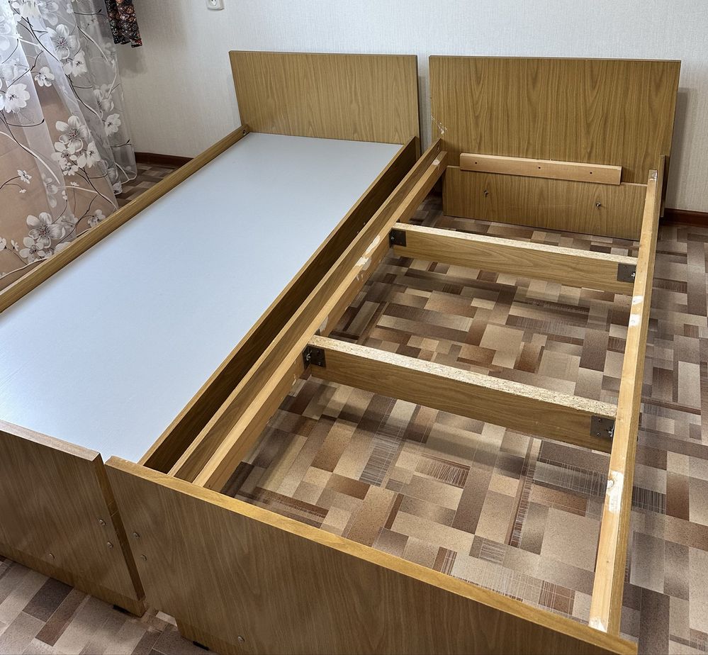Кровать односпальная
