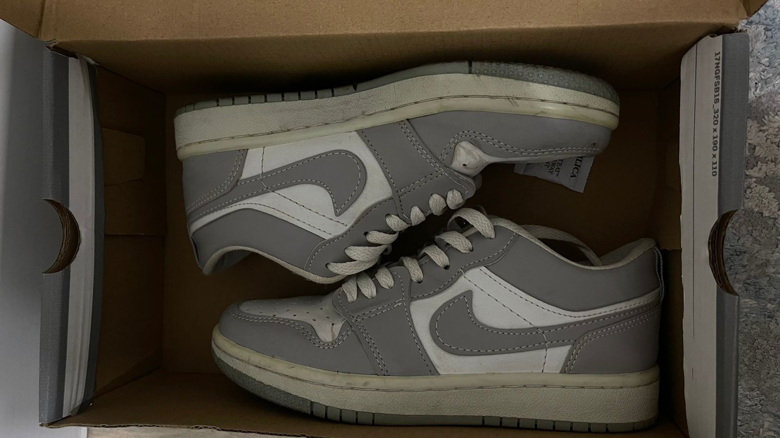 Кроссовки nike в хорошем состояний