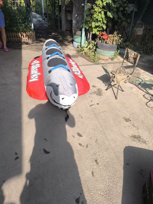 Jobe банан акула