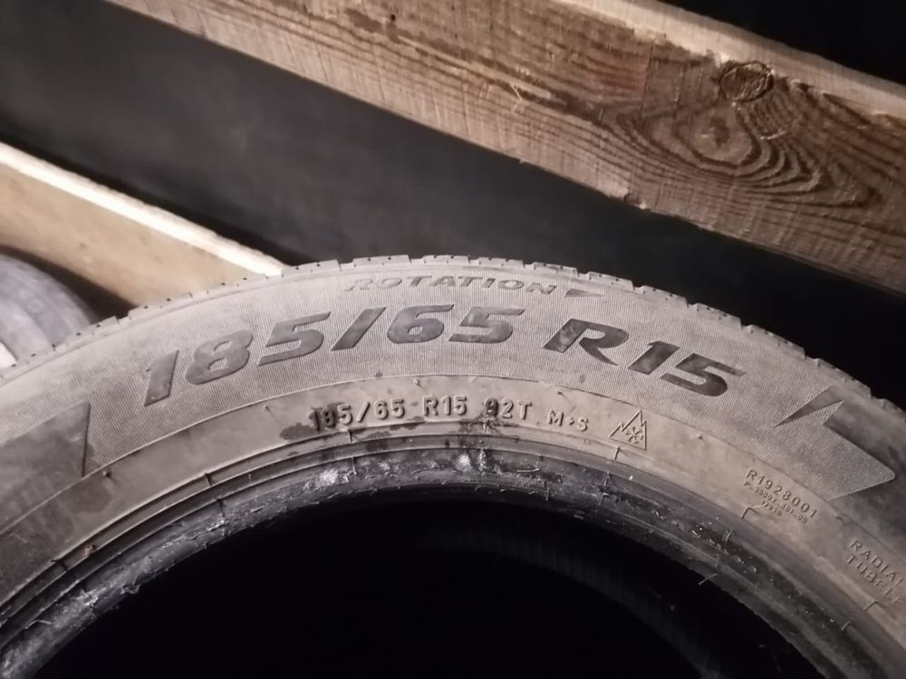 Продам шины 185/65 R15