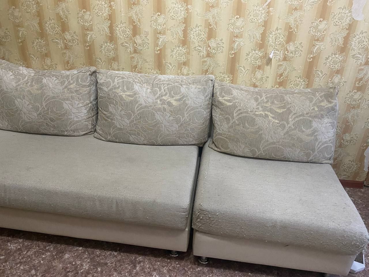 Продам угловой диван