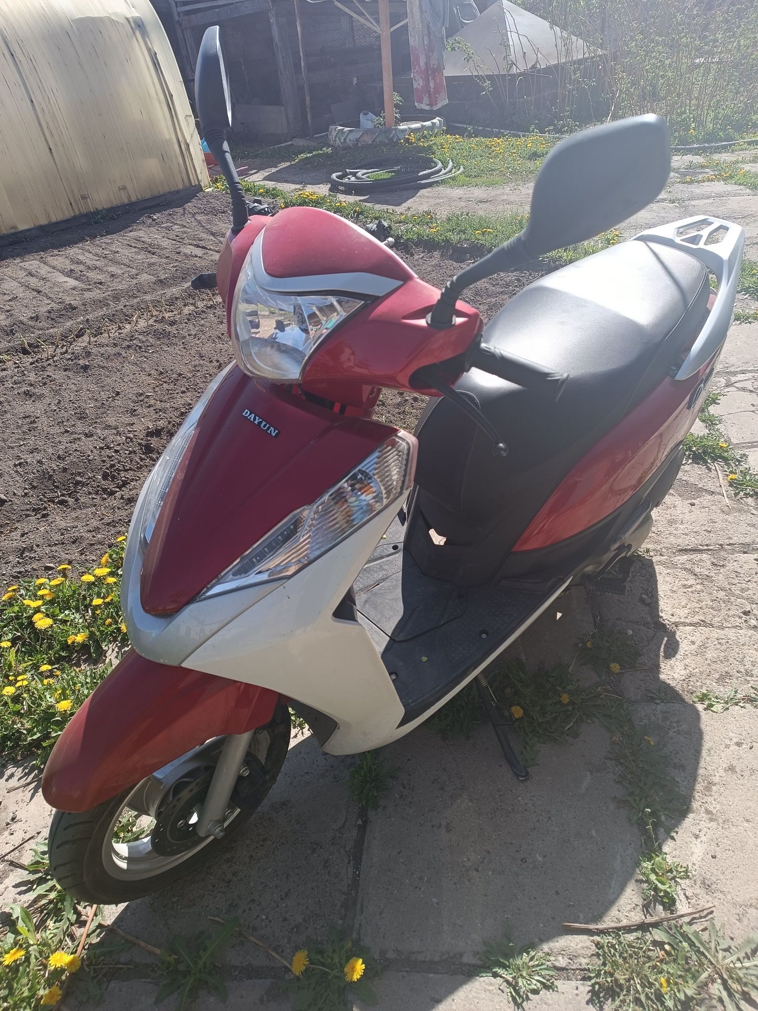 Продам Скутер DAYUN