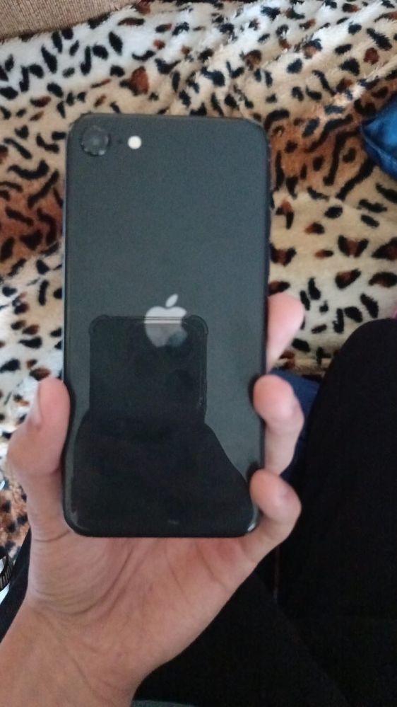 Iphone Se.