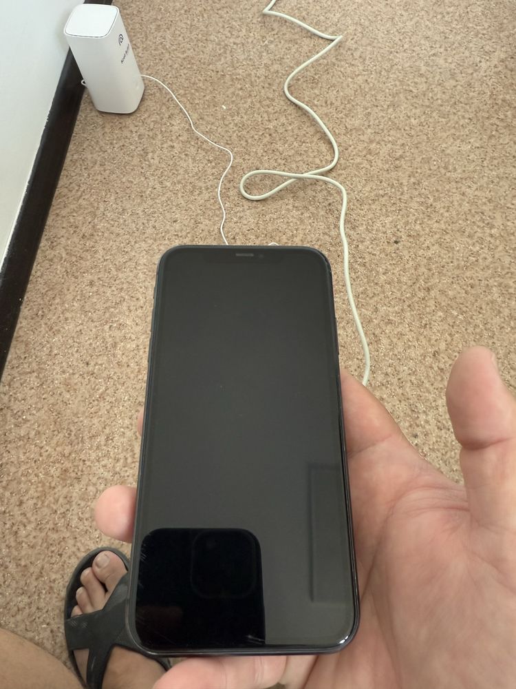 Продам iphone 11 128gb