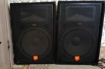 Продам колонки фирмы JBL