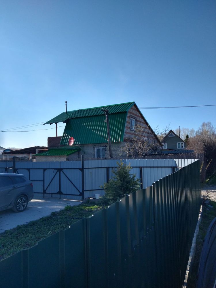 Покраска на профессиональном оборудовании крыш,заборов,металоконструкц