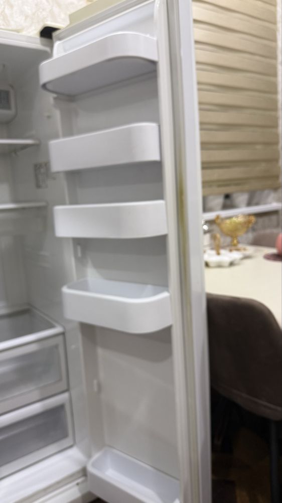 Срочно продам холодильник