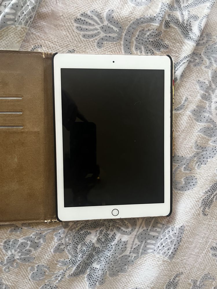 Продам ipad, ноутбук, Системный блок.