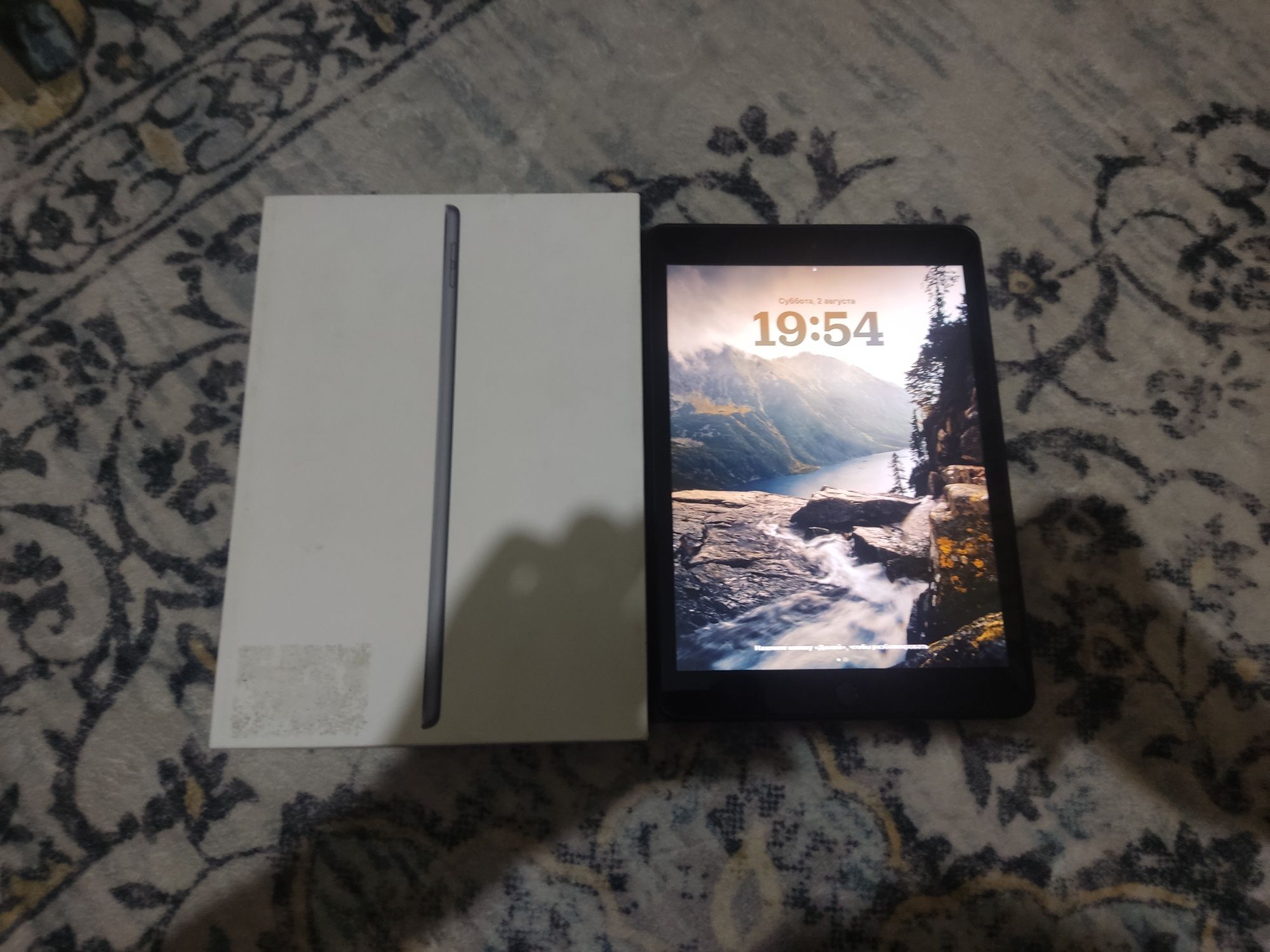 IPad 9th generation 2021 в идеале с чехлом