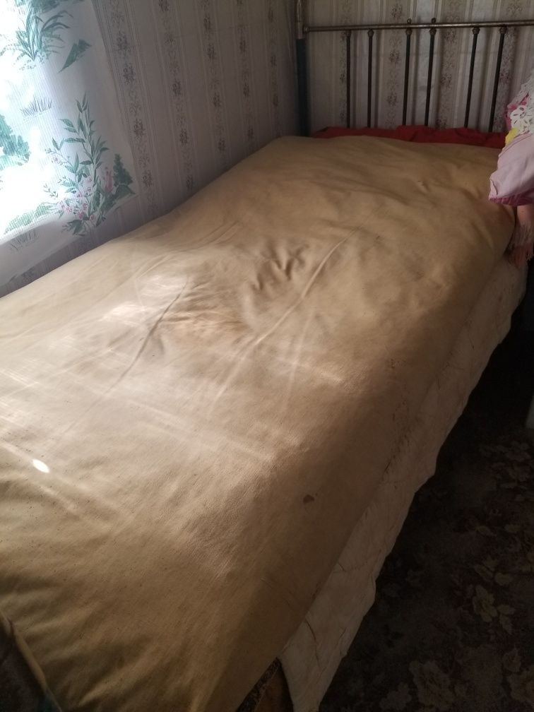 Перина из гусиного пуха и пера 25000 тен. Р-н Омега