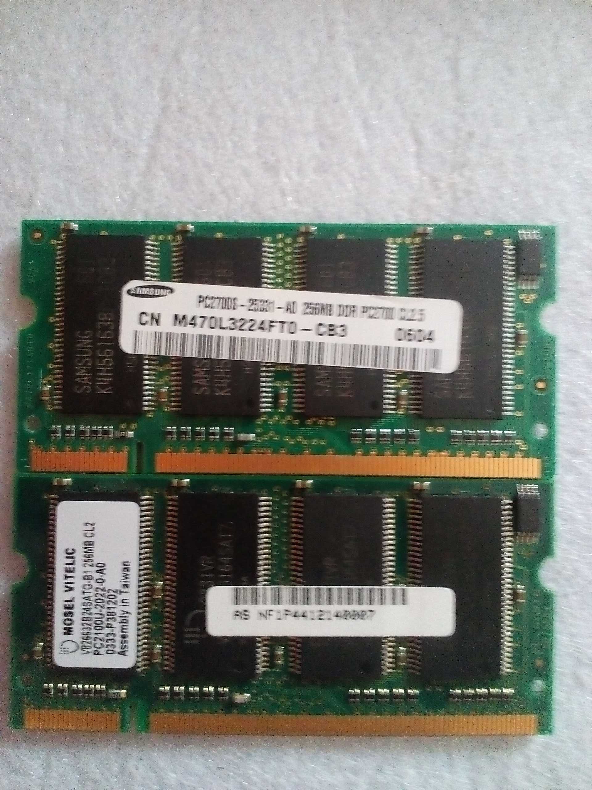 Продам Жесткий диск Hitachi 40Gb 4200 IDE 2,5"  и  ОЗУ 256MB 2 шт.