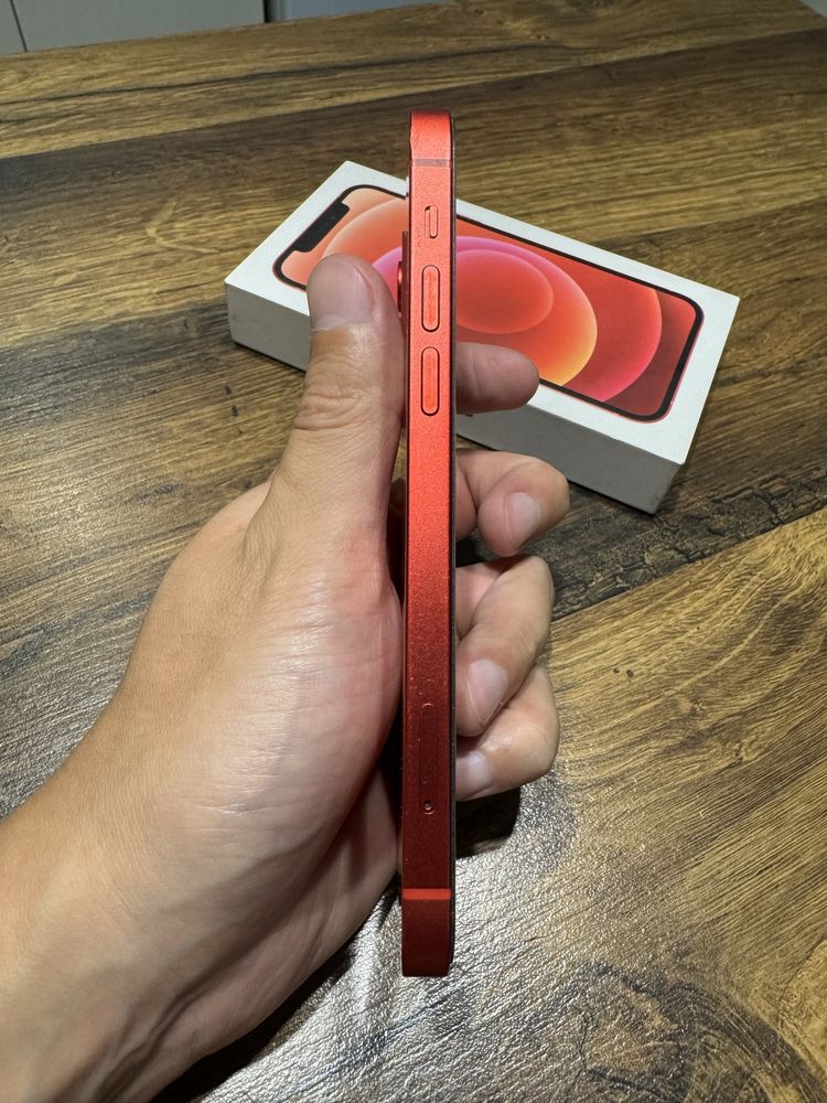 Iphone 12 на 64gb