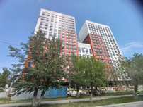 Продаю новостройку 42 м2 в центре на ул. Толстого, 32, ЖК Васильевский