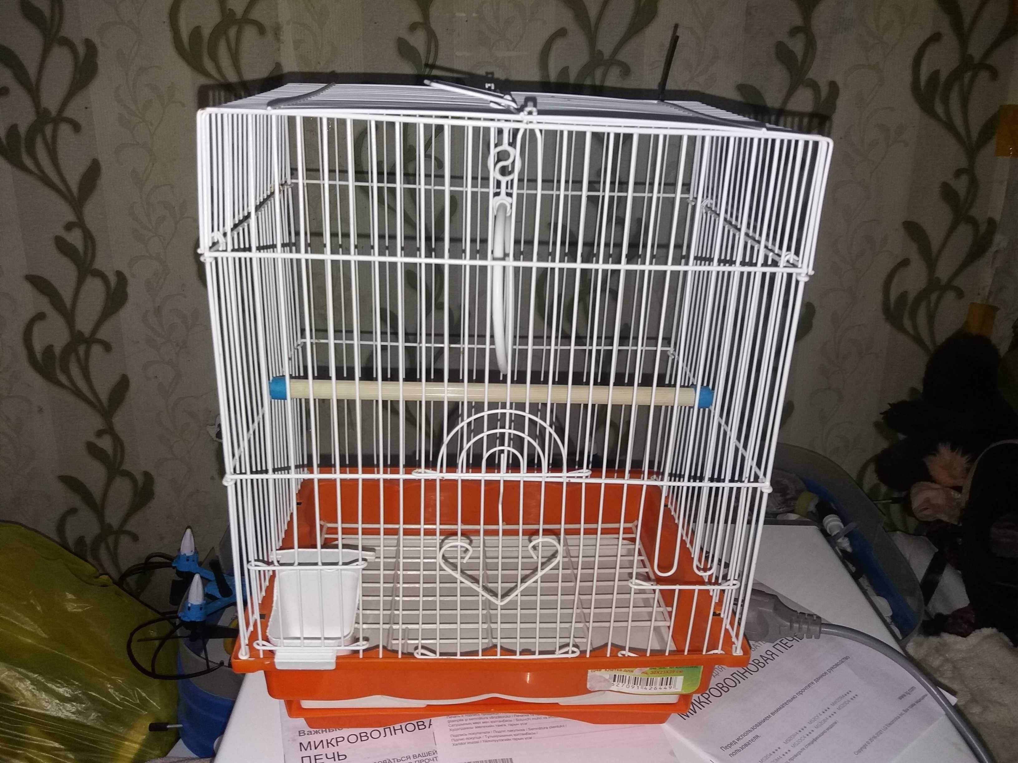 Продам клетку для попугаев