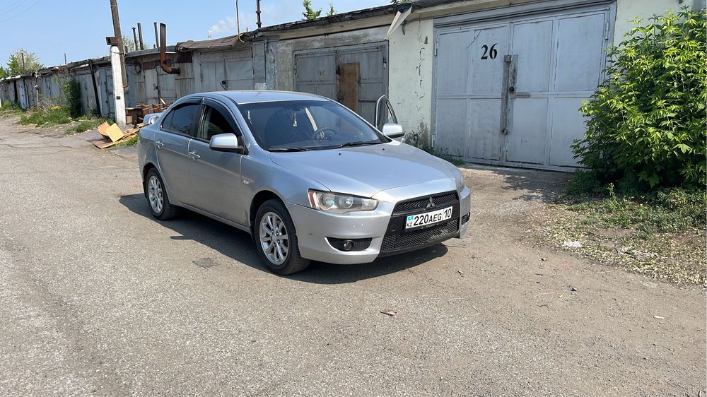 Продам  Mицубиси Лансер Х
