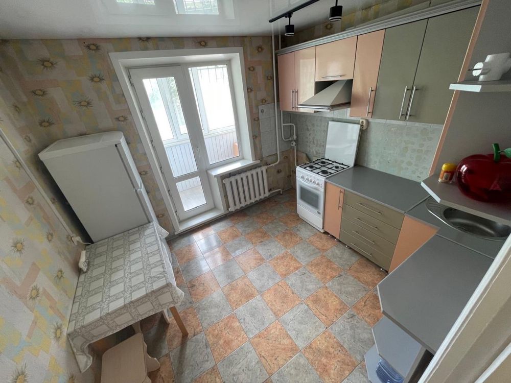 Сдам 2 комнатную квартиру