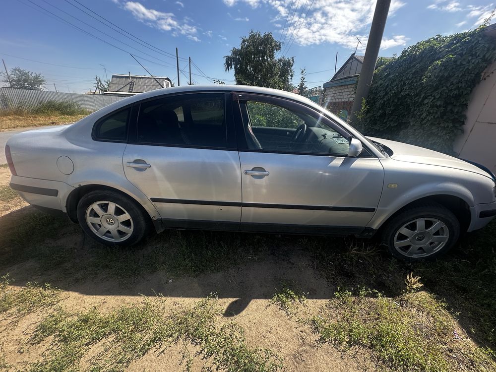 Продам машину марки фольцваген В5