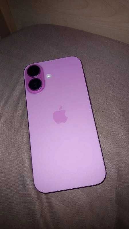 iphone 16 розовый цвет