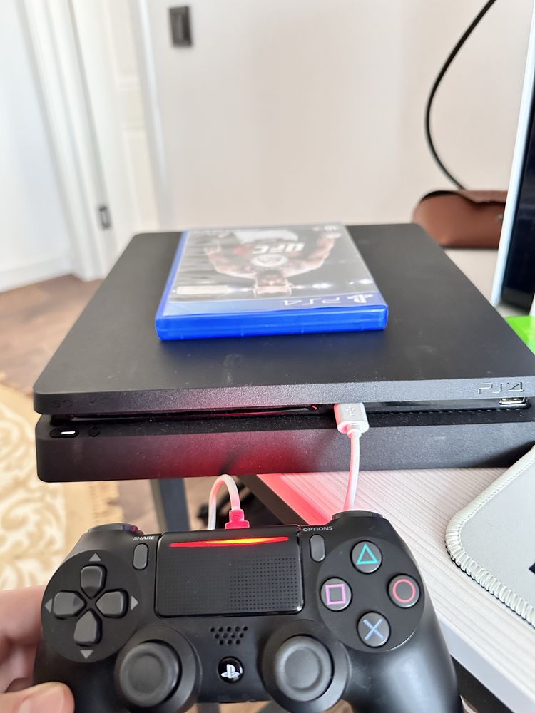 Sony Playstation 4
