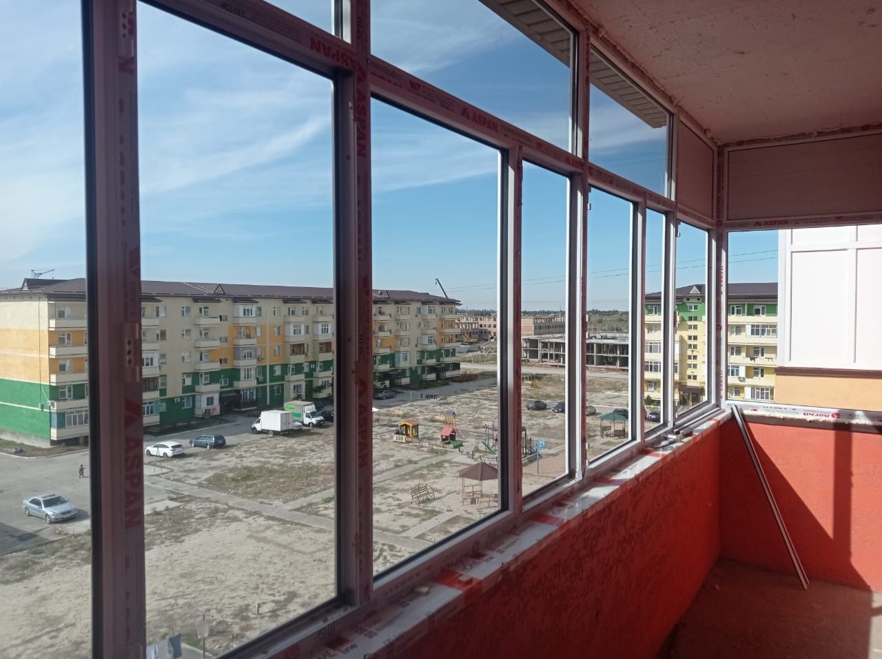 Окна, двери, витражи, балконы на заказ  из пластика и алюминия