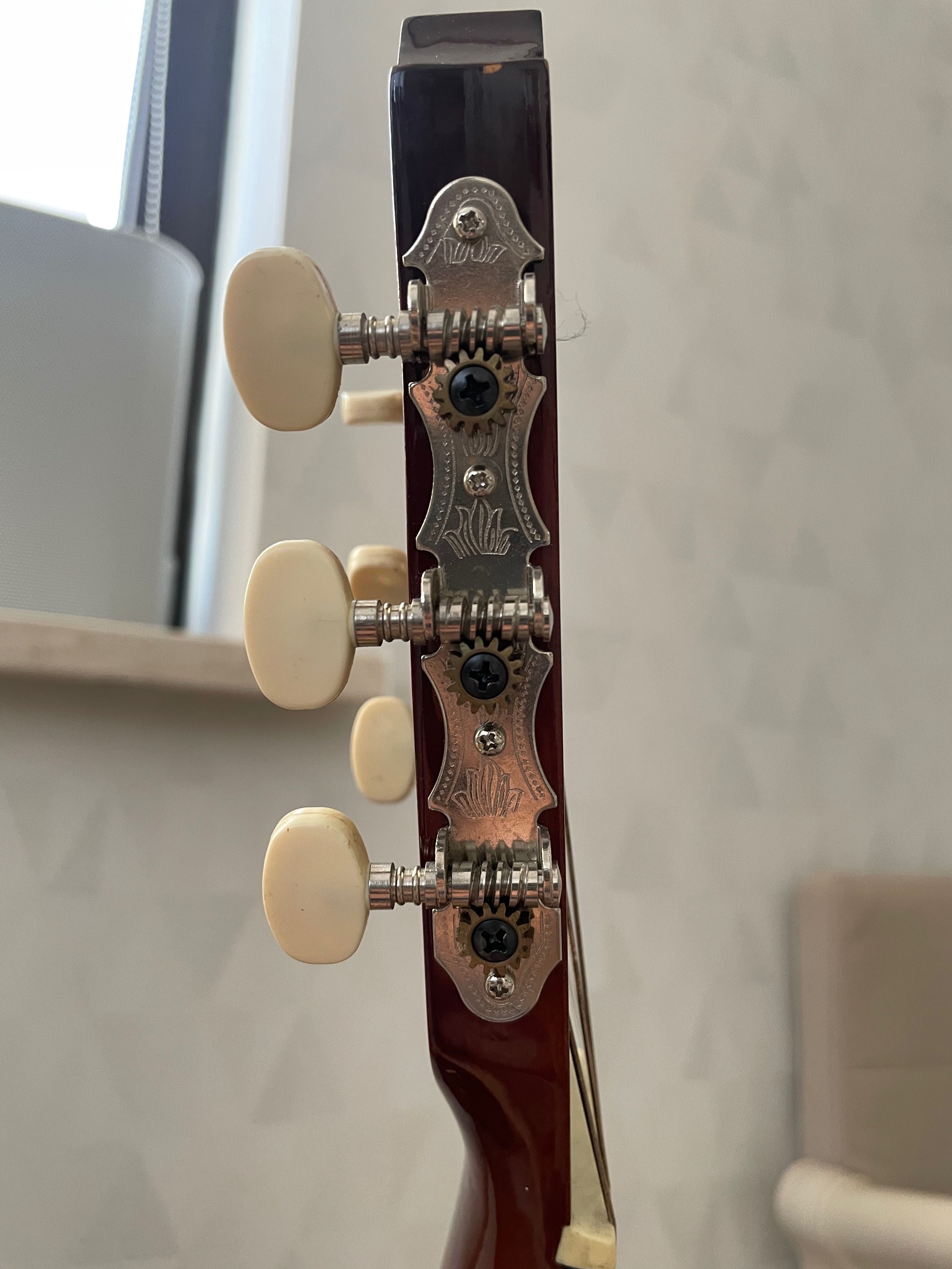Классическая гитара Hohner HC-06
