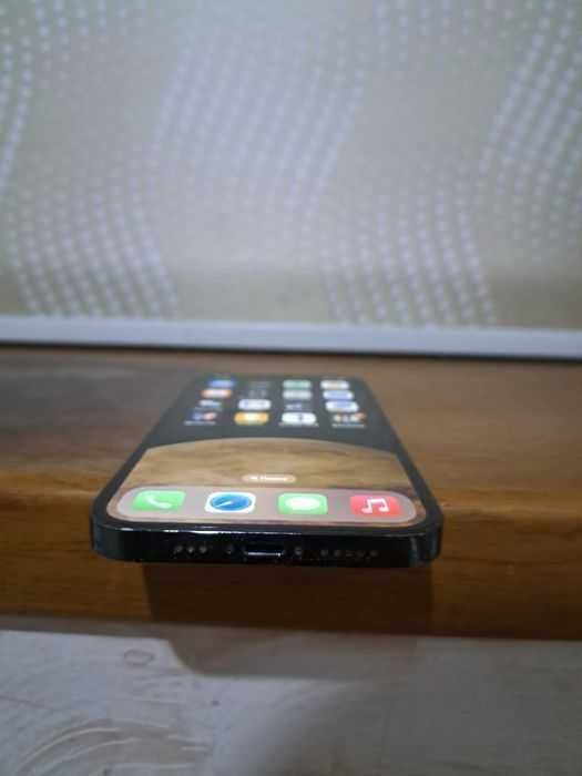 Iphone 12 pro, в хорошем.