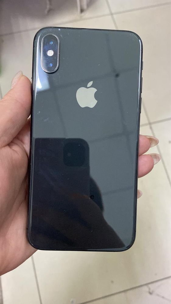 Продам айфон xs 10