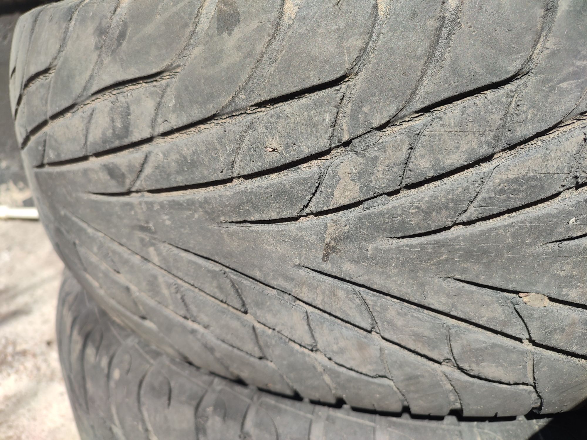 Продам Шины MAXXIS 265/65/16