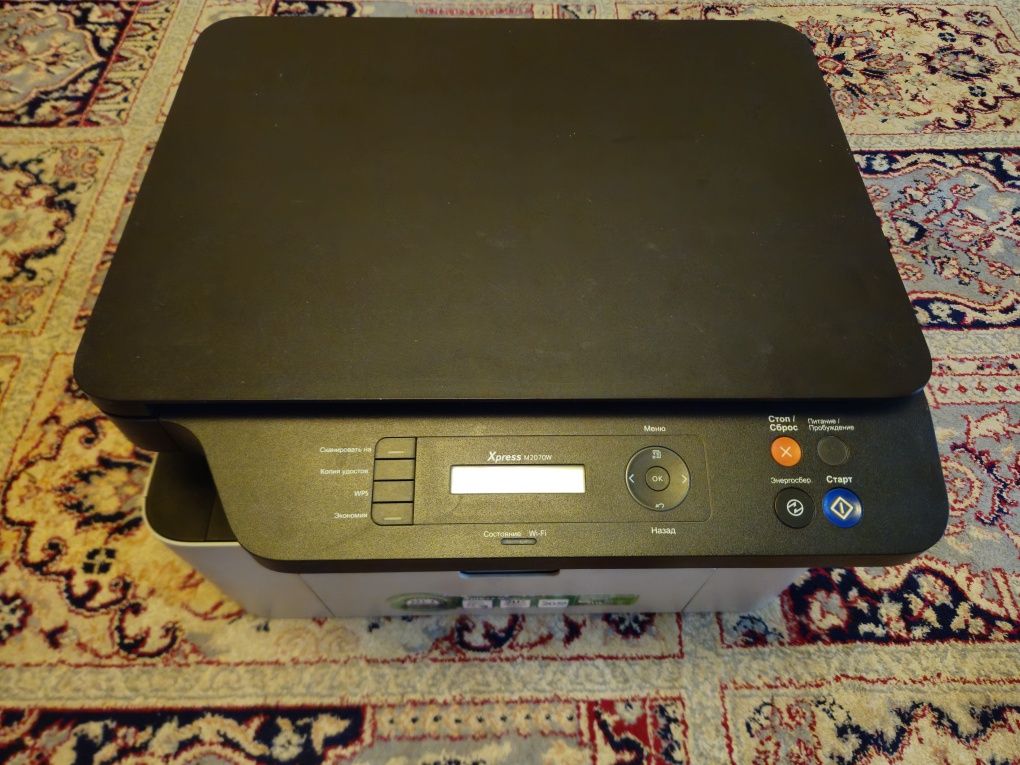 Принтер Xpress M2070W