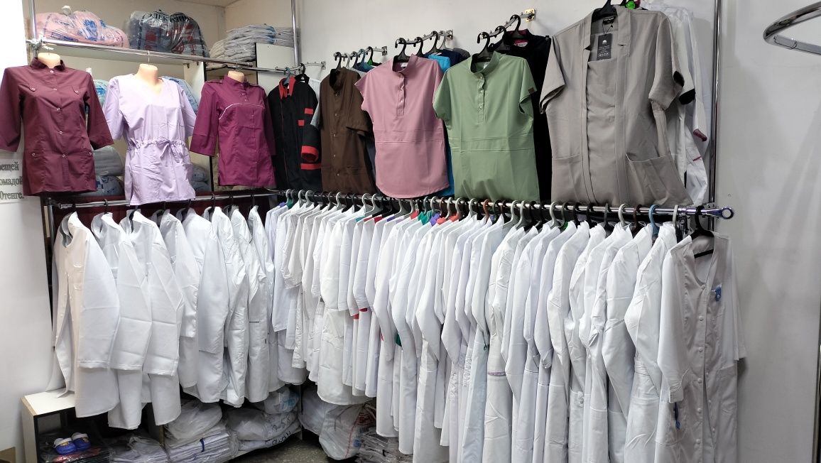 Продам медицинские халаты, хирургические костюмы