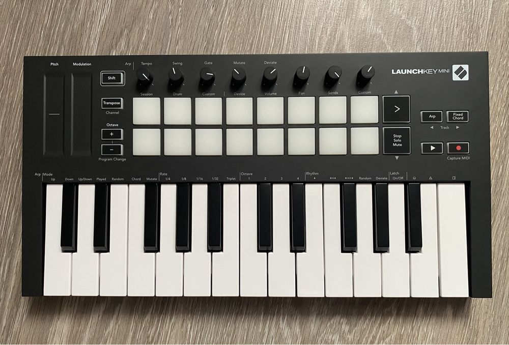 Novation Launchkey Mini MK3