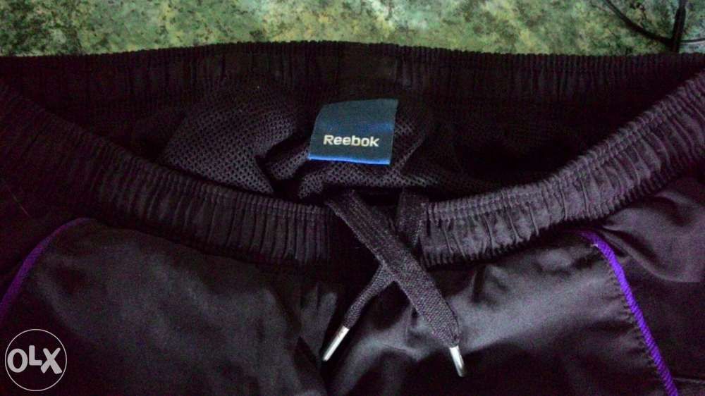 Новый спортивный костюм reebok riginal на подростка!