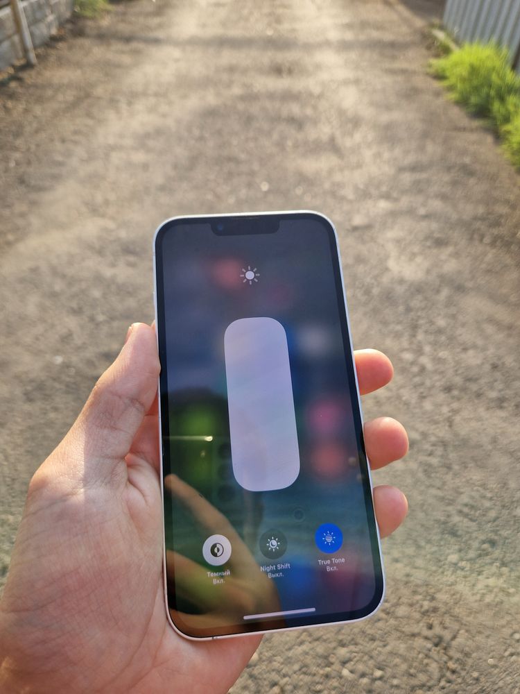 Продам Iphone 13 256gb