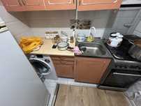 продается кухонный гарнитур цена 25000